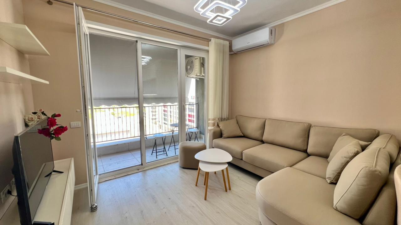 Me Qera: 1+1📍Kompleksi Univers City - Kt.7 - 400€/Muaj