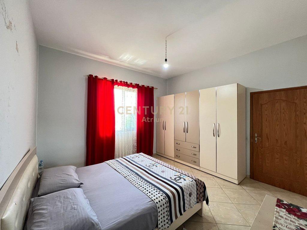 SHITET SHTËPI PRIVATE 2-KATËSHE – HAPËSIRË, KOMODITET DHE PR