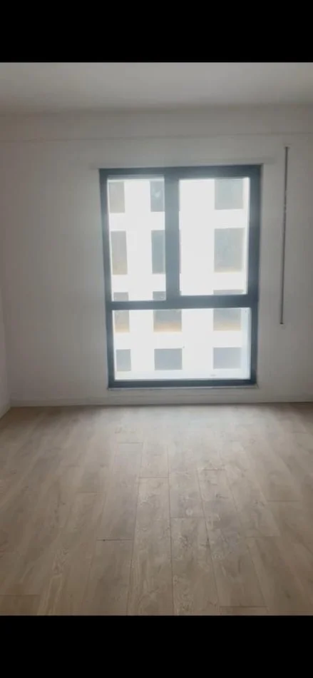 Tirane, appartamento in vendita 2+1+Balcone Piano 5, 106 m² 196.500 € (PORCELAN)