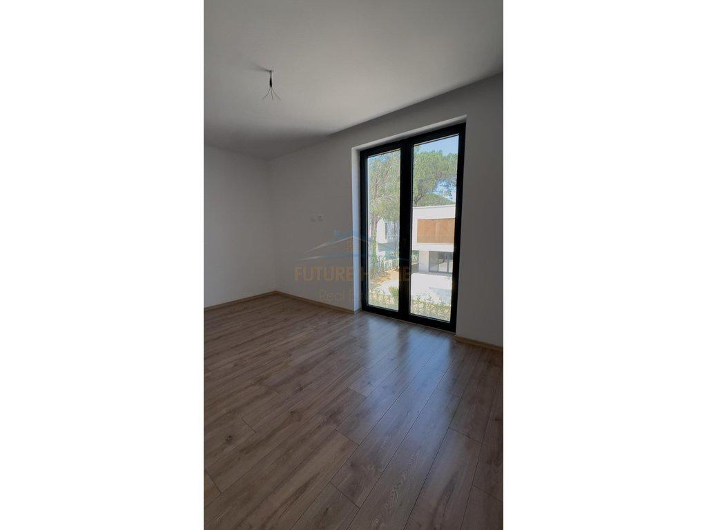 0696044408 For Sale: Private Villa "San Pietro", Lalë Bay