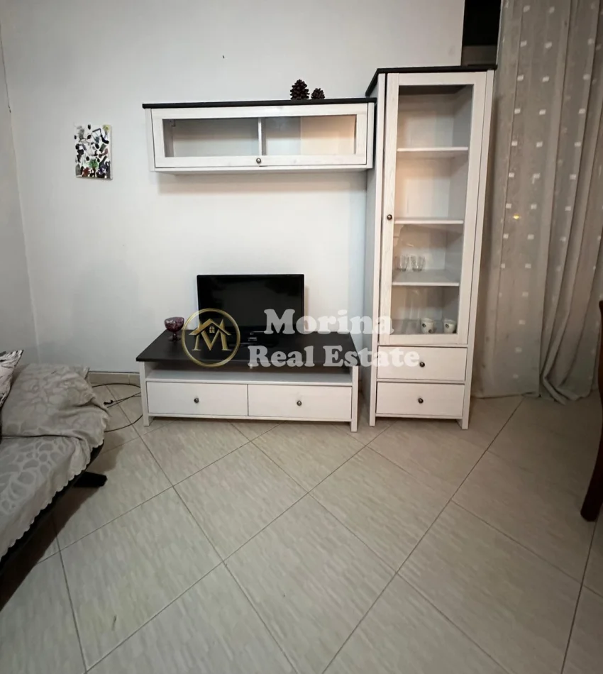 Tirana, 1+1 Apartment for Rent, 2nd Floor, 60 m², €450 (Rruga e Dibrës)