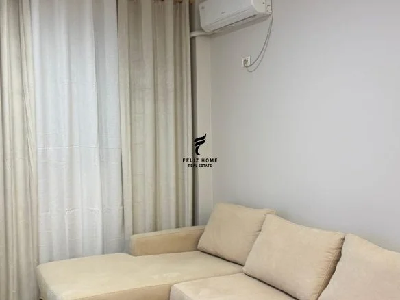 Tirane, affitto appartamento 2+1 Piano 1, 90 m² 750 € (LIMONE ARTIFICIALE)