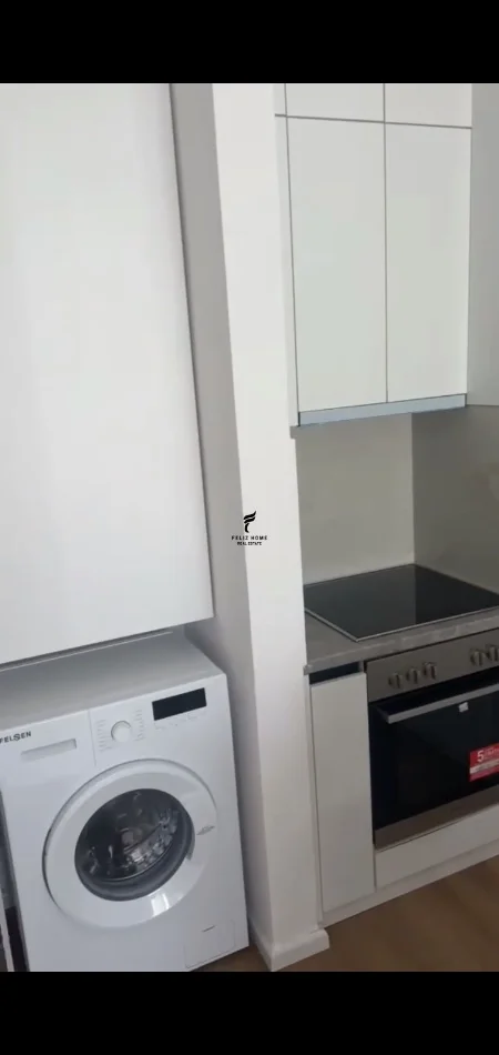 Tirane, affitto mensile appartamento 1+1 Piano 8, 65 m² 450 € (ALI DEMI)