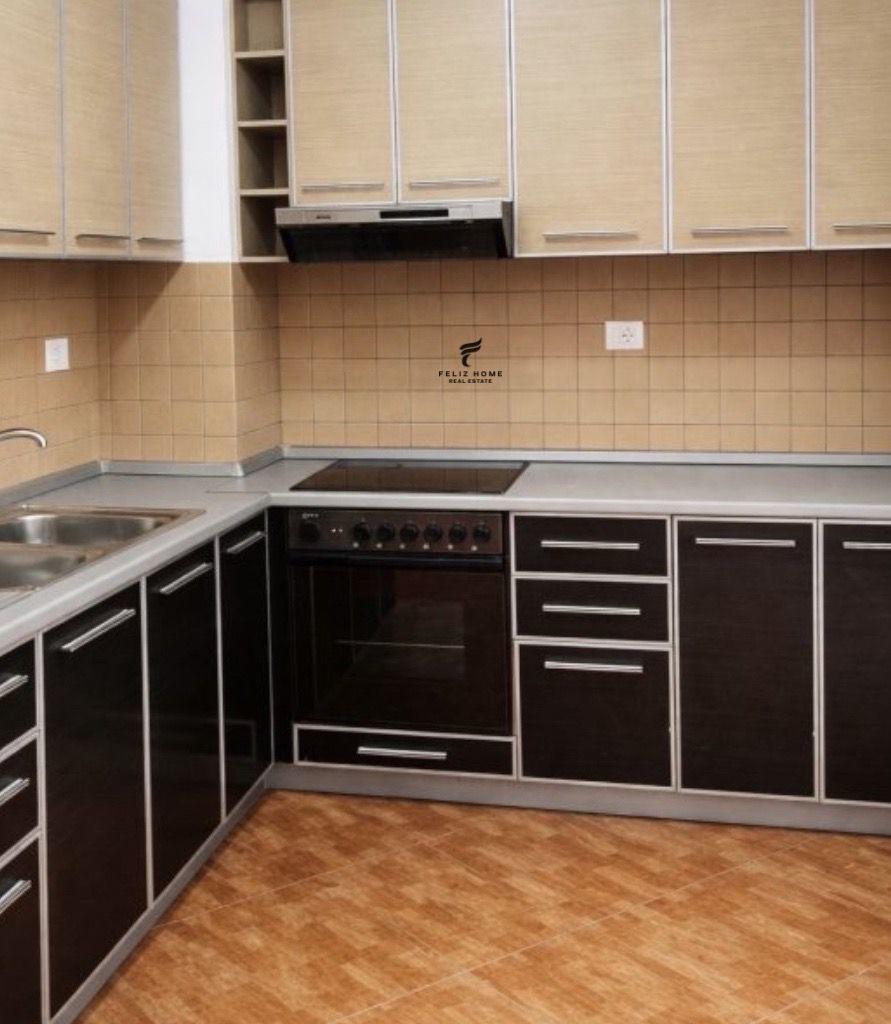 Commercial Space for Rent 70 m² Astir 40,000 LEK