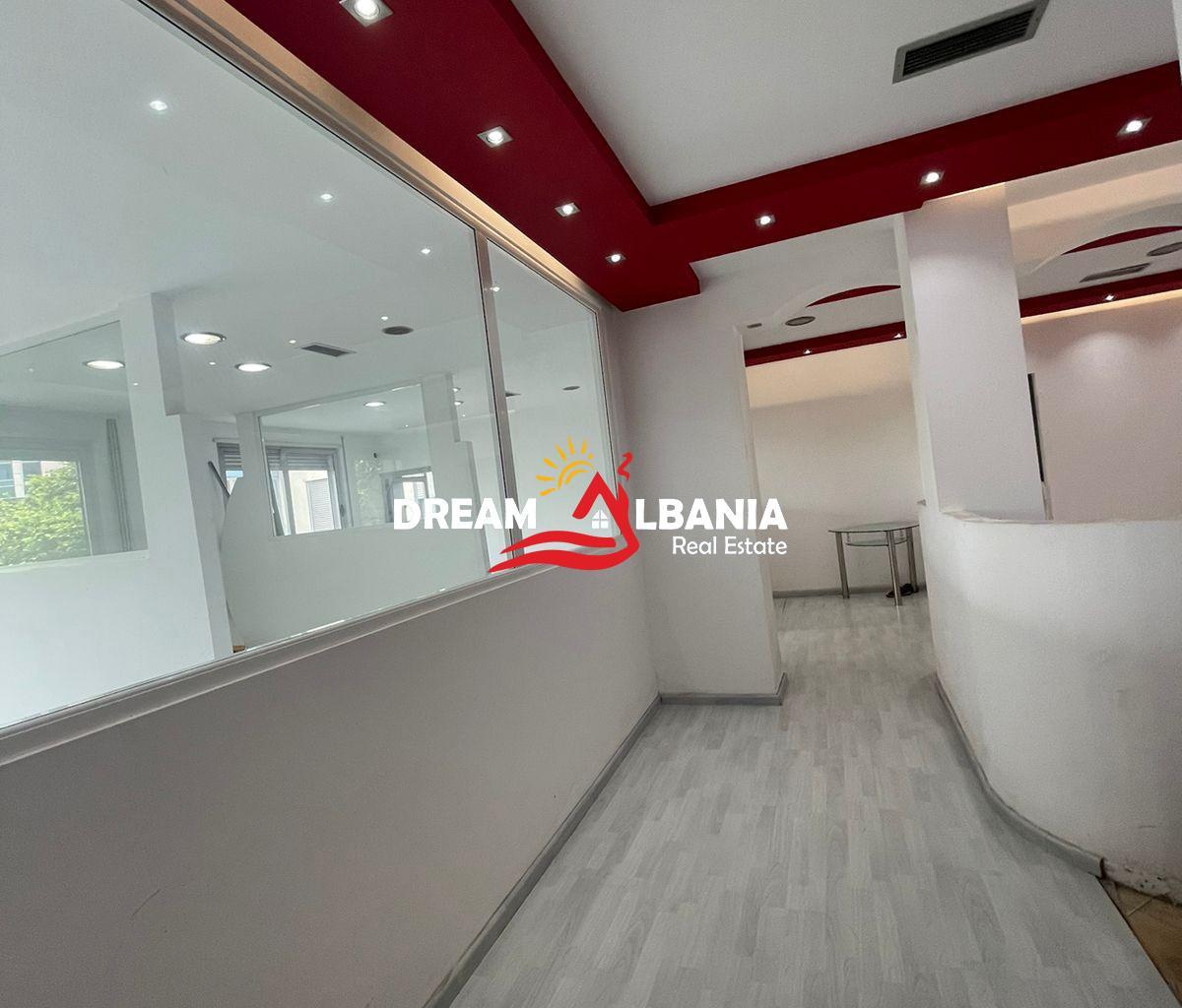 Commercial premises for rent near Casa Italia (ID 4271841)