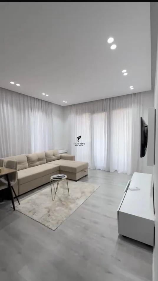 Tirane, jepet me qera apartament 1+1 Kati 3, 70 m² 650 € (SIRI KODRA)