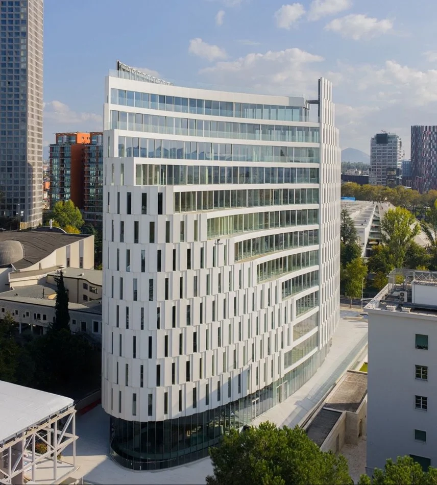 Tirane, ufficio in vendita al piano 6, 515 m² 3.200.000 € (NUOVO)