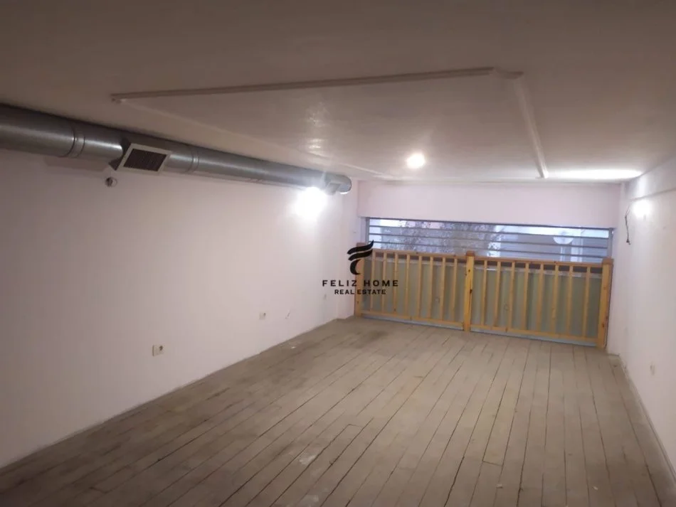 Tirane, vendesi negozio, 100 m², 145.000 € (YZBERISHT)