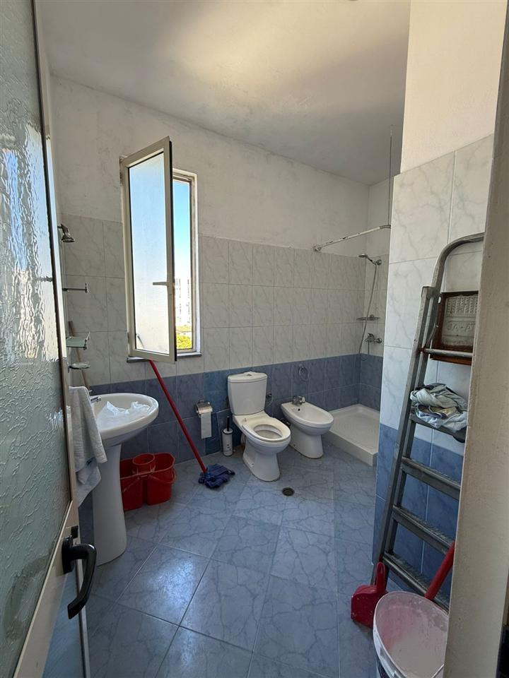 0682064333 🏡 Vendita 2+1 vicino alla Direzione di Polizia