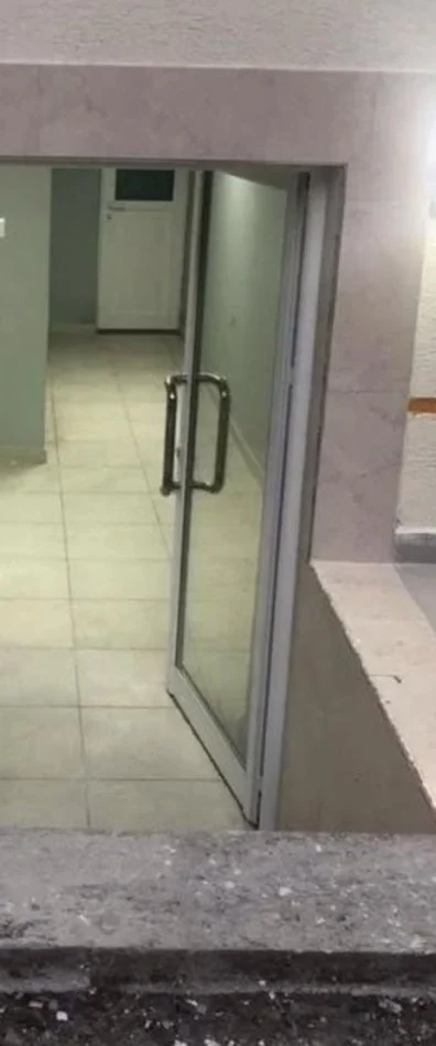 Tirane, vendesi negozio Piano 0, 31 m² 118.000 € (VASIL SHANTO)