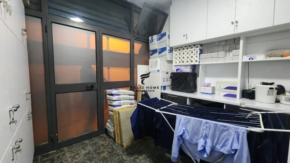 Tirane, vendesi negozio Piano 0, 15 m² 60.000 € (STADIUMI DINAMO)