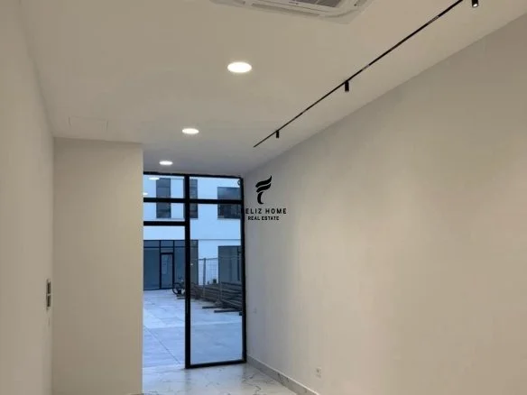 Tirane, shitet dyqan Kati 0, 38 m² 175.000 € (MINE PEZA)