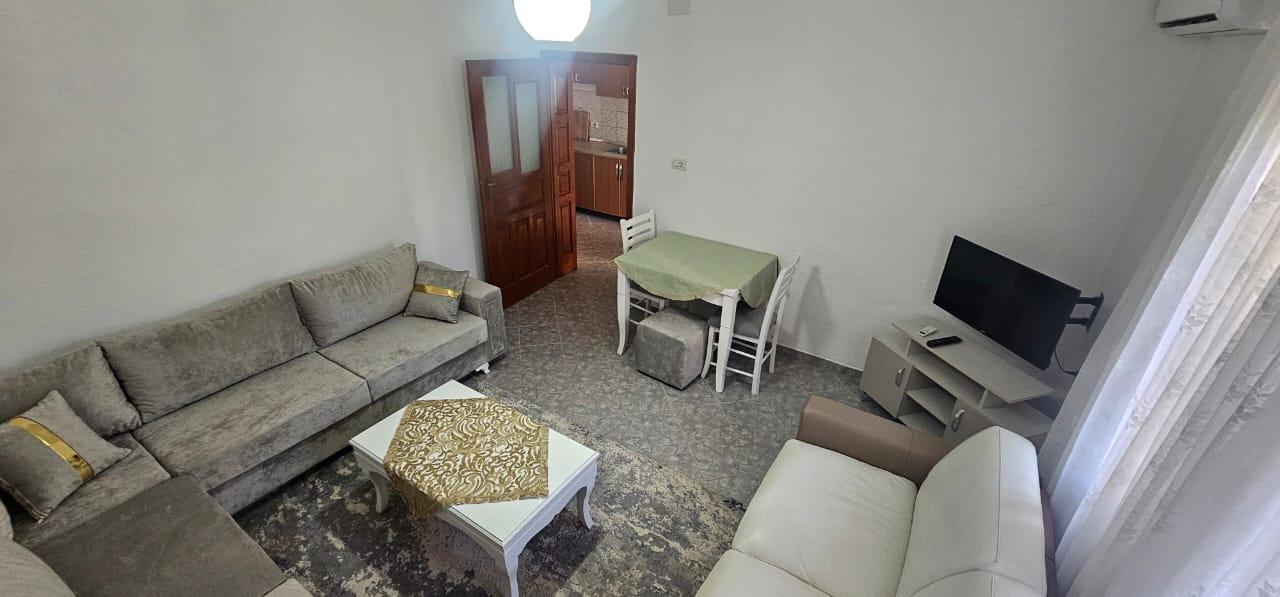 Appartamento in affitto 1+1 vicino al parco 45.000 LEKE