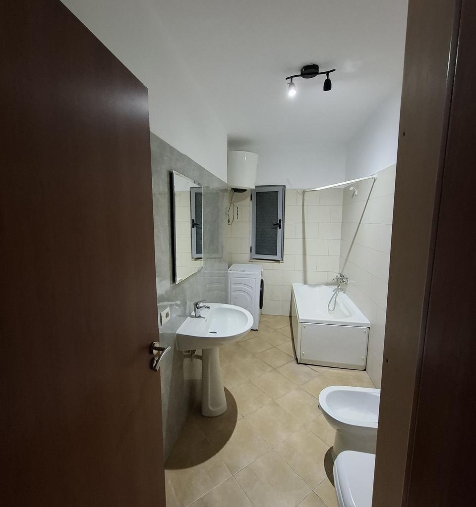 Appartamento 2+1 in vendita a Astir 14.700.000 LEKE