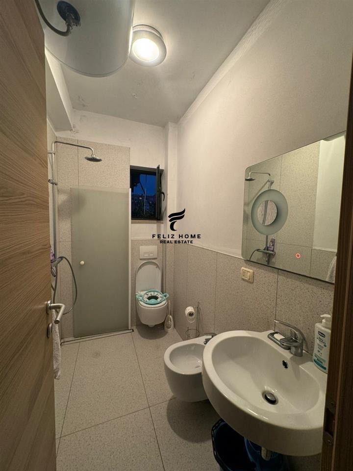 FOR SALE: 3+1 APARTMENT ON RUGA E KOSOVAREVE, €269,000