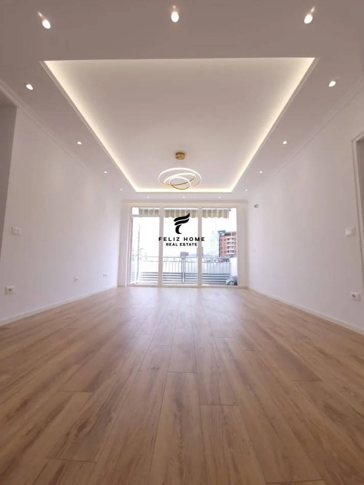 Tirane, shitet apartament 2+1 Kati 7, 95 m² 210.000 € (ZOGU I ZI)
