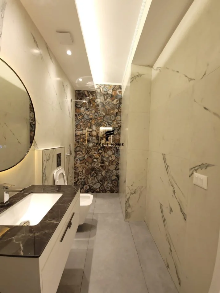 Tirane, vendesi appartamento 2+1 Piano 7, 95 m² 210.000 € (ZOGU I ZI)