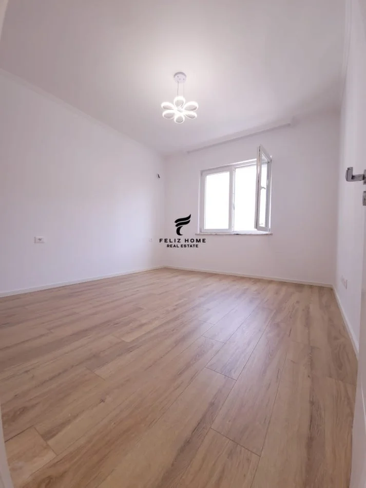 Tirane, vendesi appartamento 2+1 Piano 7, 95 m² 210.000 € (ZOGU I ZI)