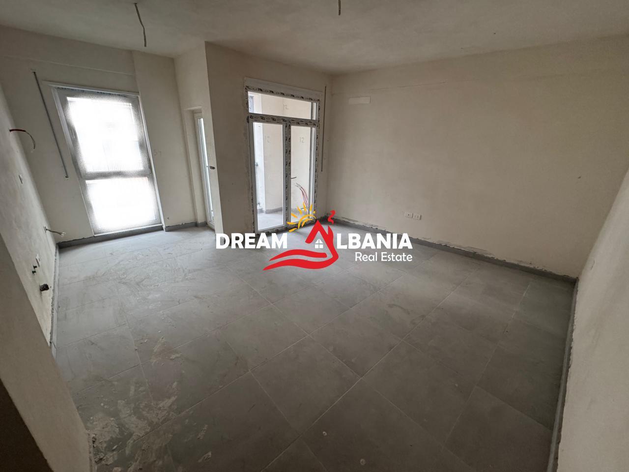 Apartamente 2+1 ne shitje ne Rruga 5 Maji (ID 41212172 )