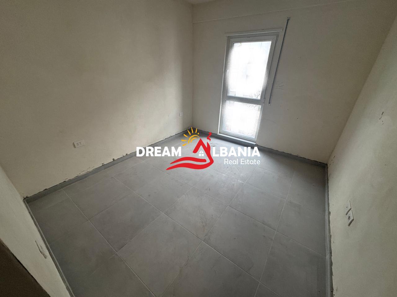 Apartamente 2+1 ne shitje ne Rruga 5 Maji (ID 41212172 )