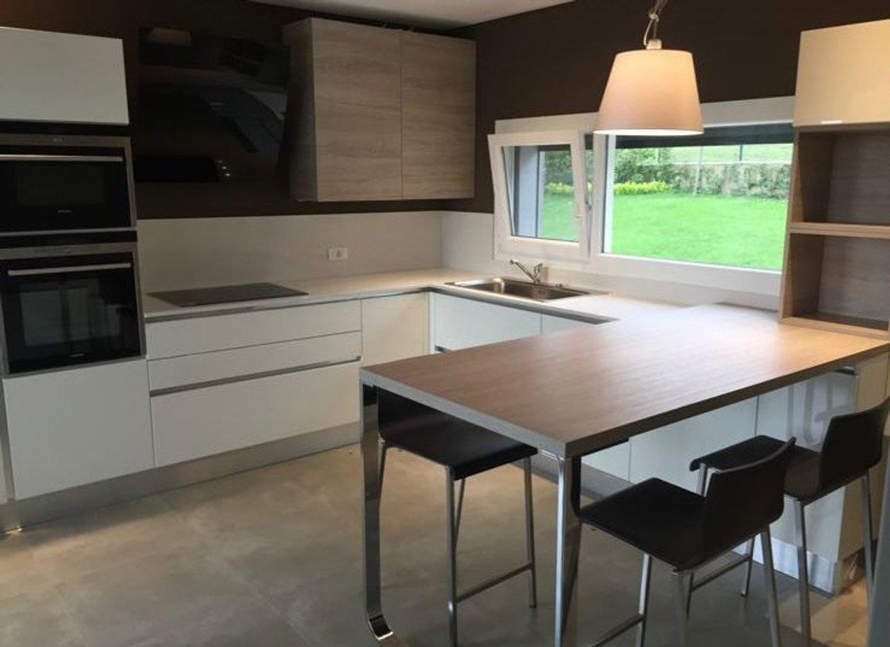 Modern Villa for Rent at Long Hill Residence!