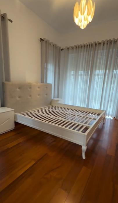 Villa per Quera 3 Kateshe a 4.500 euro