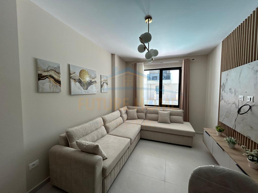 +355696044406 Shitet, Apartament 1+1 , Mali i Robit , Durres
