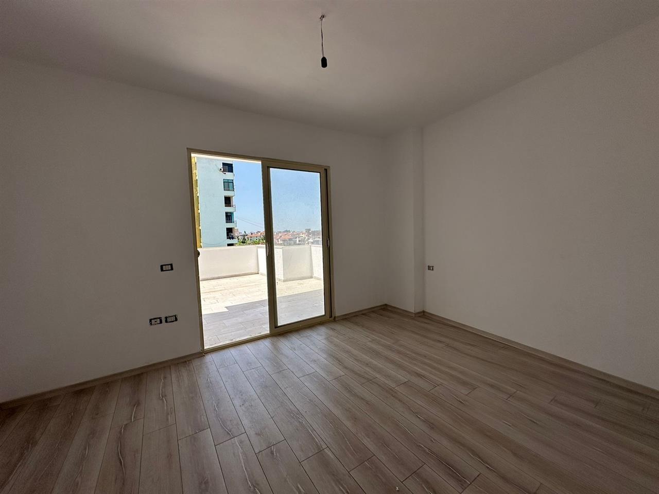 0682064333 APPARTAMENTO 1+1 IN VENDITA SUL MARE!