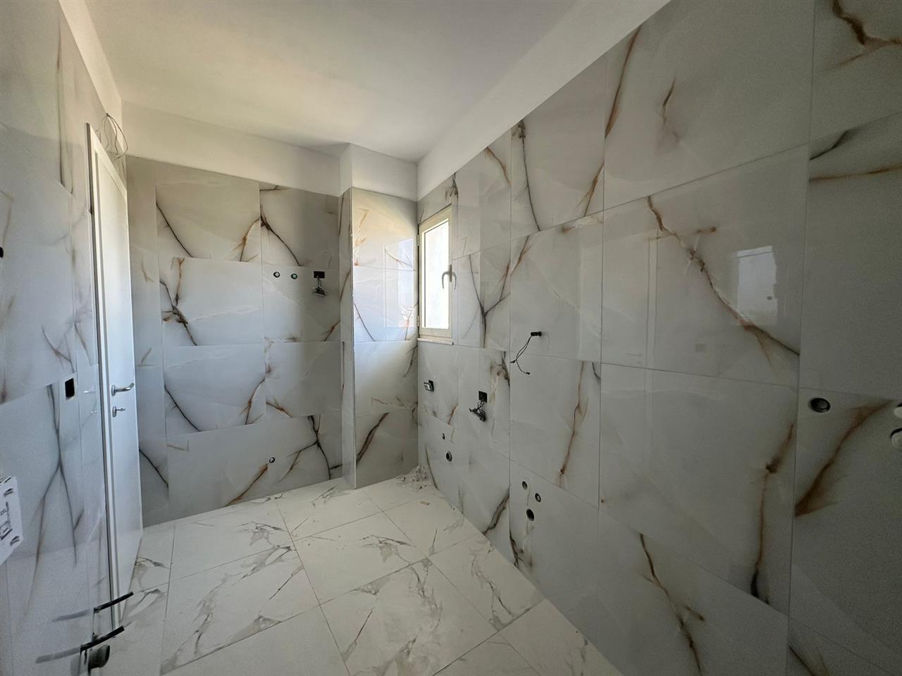 0682064333 SHITET APARTAMENT 1+1 NE PLAZH !