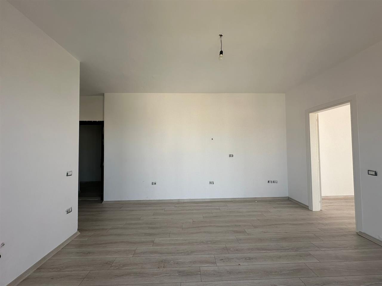 0682064333 APPARTAMENTO 1+1 IN VENDITA SUL MARE!