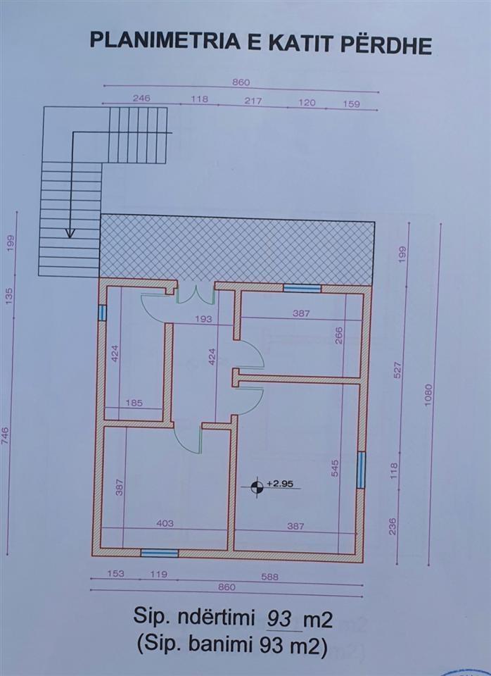 VENDESI Casa a 2 piani vicino al Mercato Industriale di Durazzo