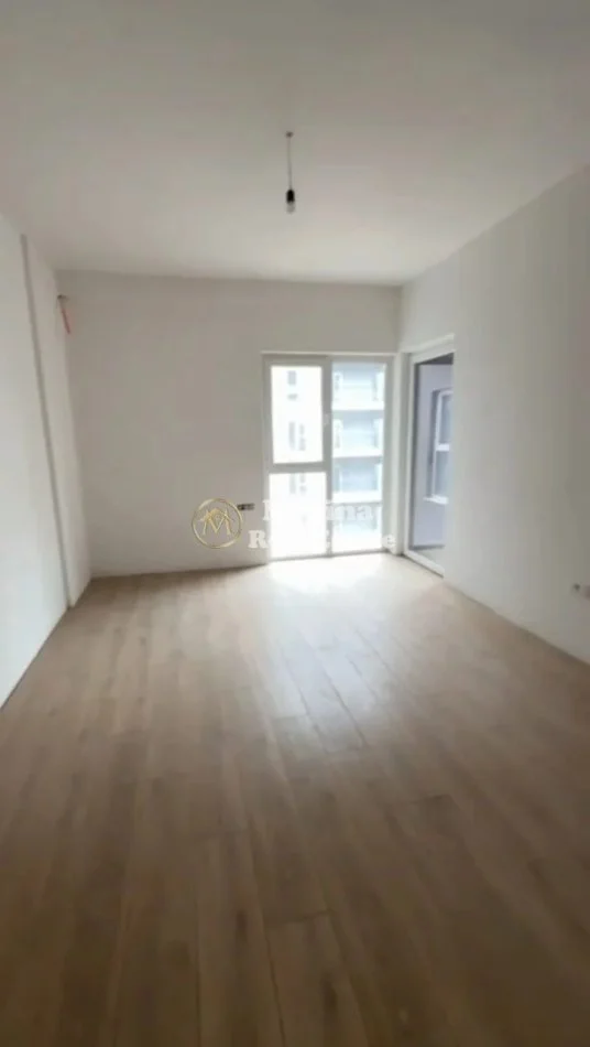 Tirane, vendesi appartamento 1+1 Piano 3, 60 m² 103.000 € (Laprake)