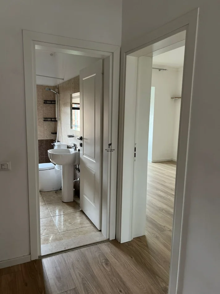 Tirane, vendesi appartamento 1+1 Piano 5, 69 m² 175.000 € (MYSLYM SHYRI)
