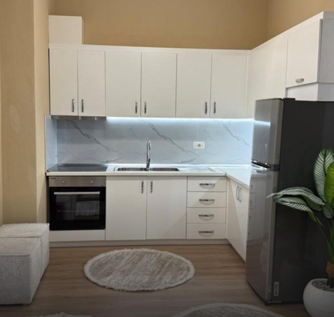 Apartament 1+1+P Kopshti Botanik