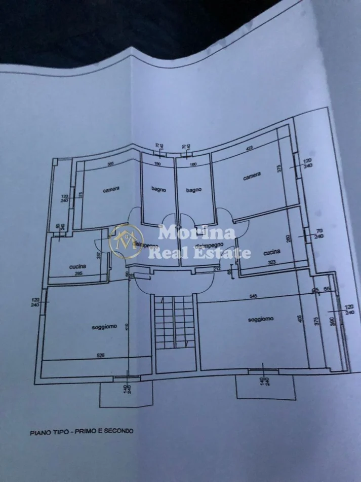 Tirane, for sale 2+1 apartment Ground floor, 330 m² 800,000 € (3 Floors Don Bosko)