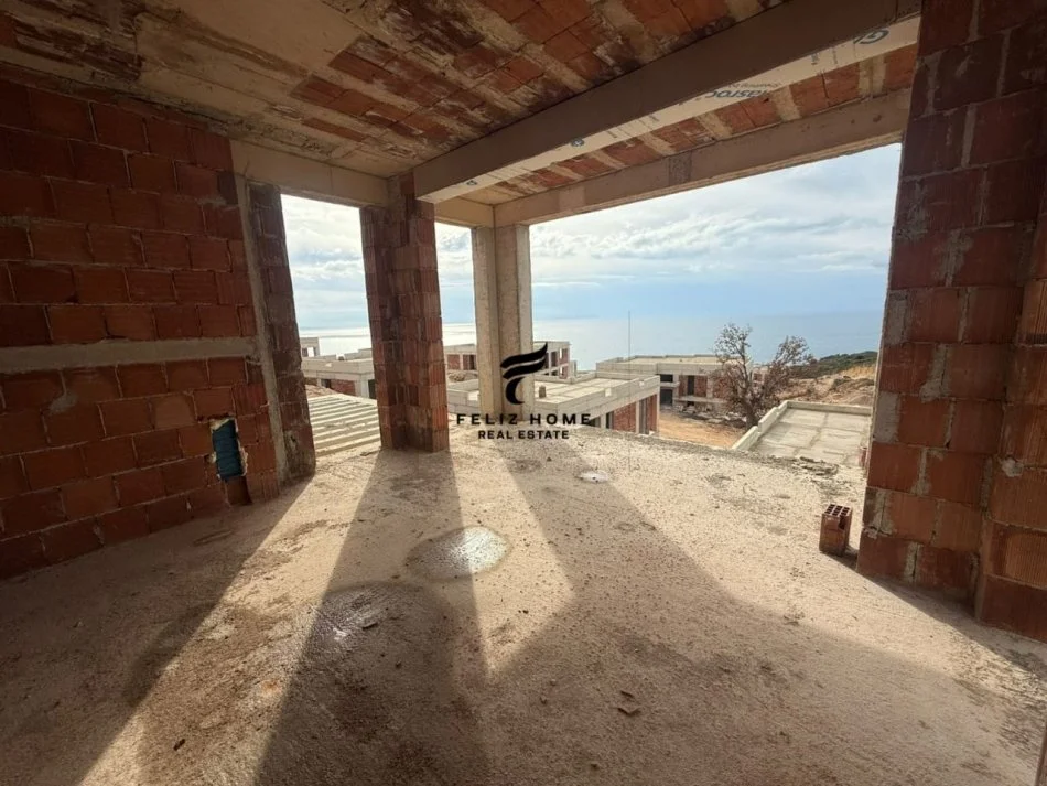 Vloë, vendesi Villa 3+1+Balcone Piano 1, 219 m² 1.450.000 € (VLORE)
