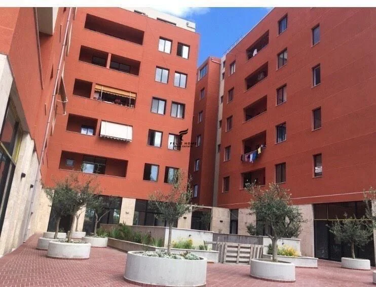 Tirane, vendesi appartamento 1+1 Piano 4, 55 m² 83.500 € (VENDUTO)
