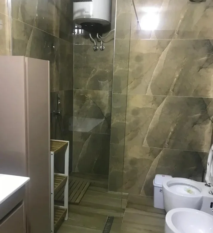 Tirane, vendesi appartamento 2+1 Piano 3, 132 m² 240.000 € (Tirana e Re)