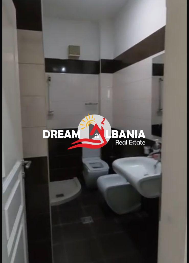 Commercial Space for Rent in 5 MAJ Area, Tirana (ID 42611406)