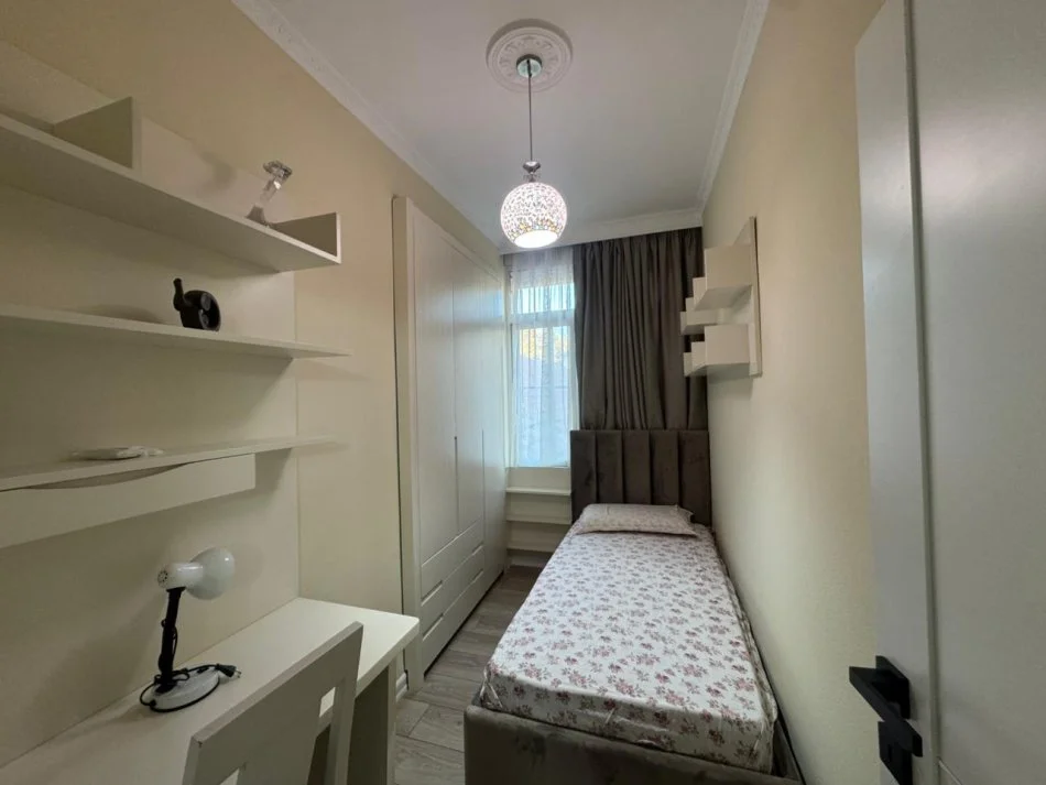 Tirane, Apartment for Rent, 3+1+Balcony, 3rd Floor, 100 m², 1,000 € (Bajram Curri Boulevard)