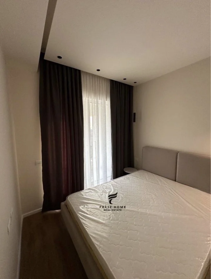 Tirano, affitto mensile appartamento 1+1 Piano 7, 55 m² 470 € (ALI DEMI)