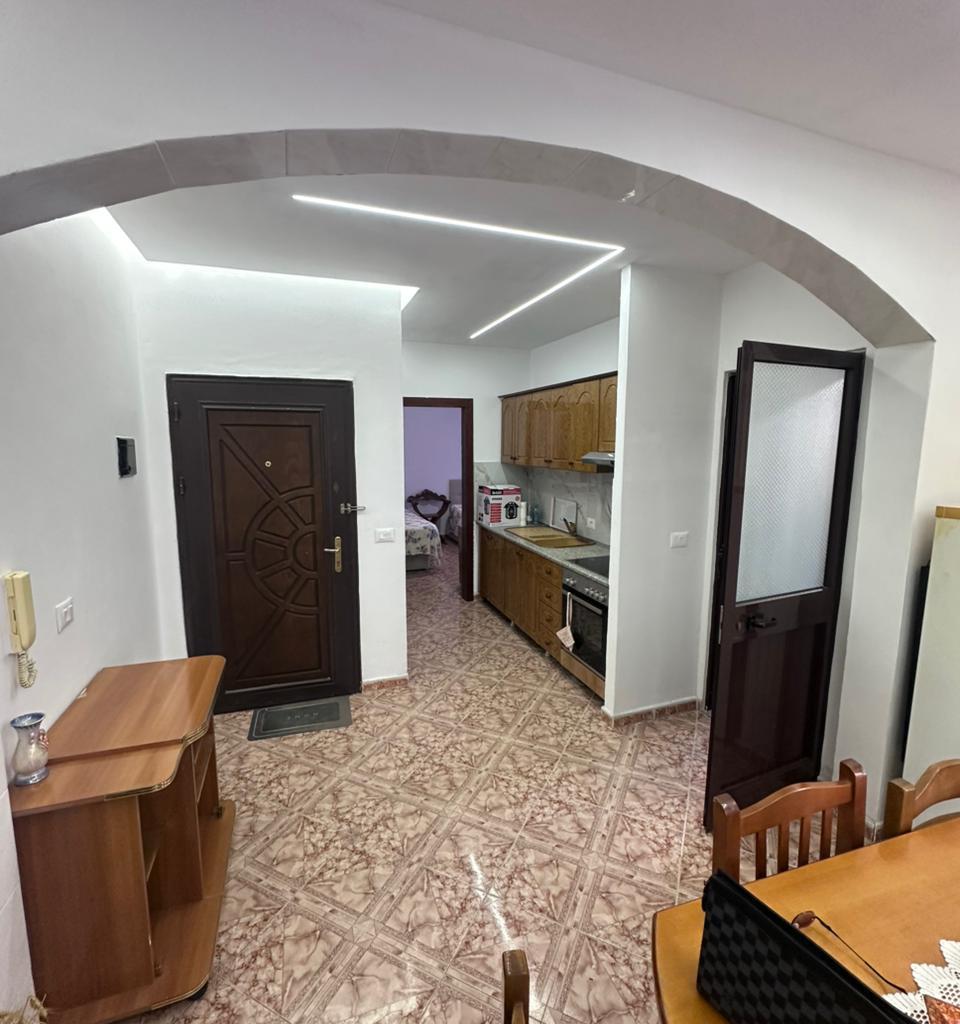 Apartments with 2 Bedrooms, 2 Bathrooms, 1 Living Room for Rent