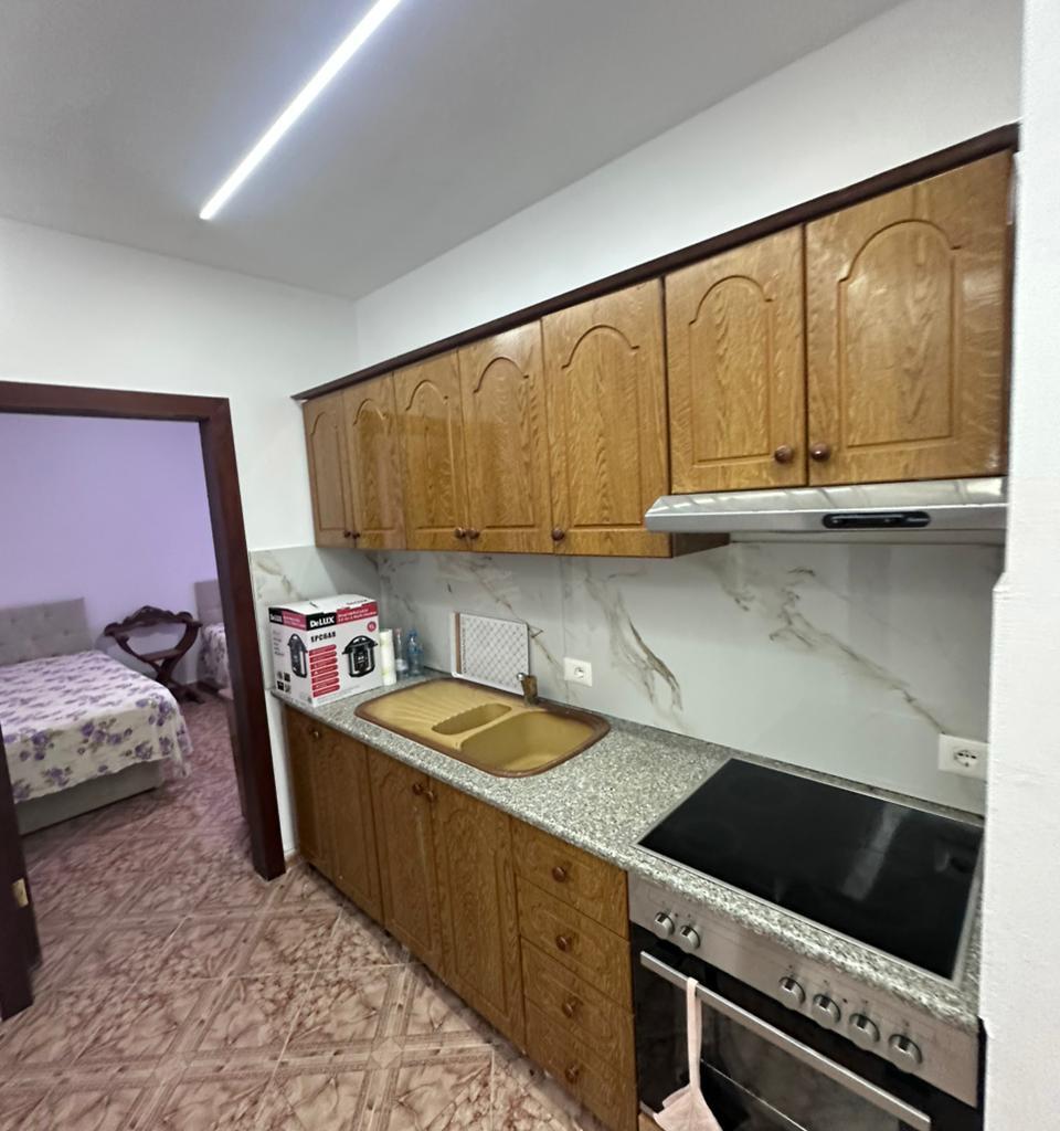 Apartments with 2 Bedrooms, 2 Bathrooms, 1 Living Room for Rent