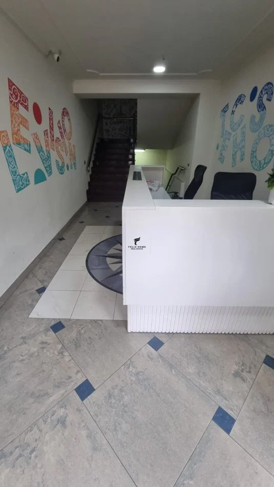 Tirane, ufficio in vendita al primo piano, 350 m², 15.000.000 € (SAMI FRASHERI)