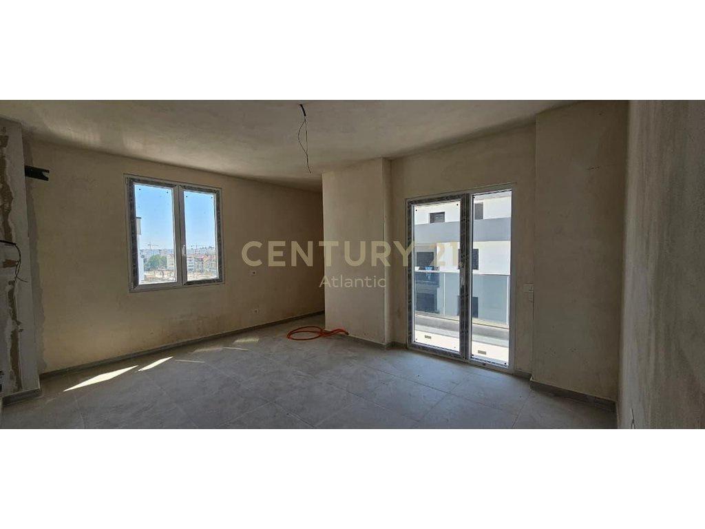 +355694812568 Apartament 2+1 Në Shitje në Golem, Durrës - 11