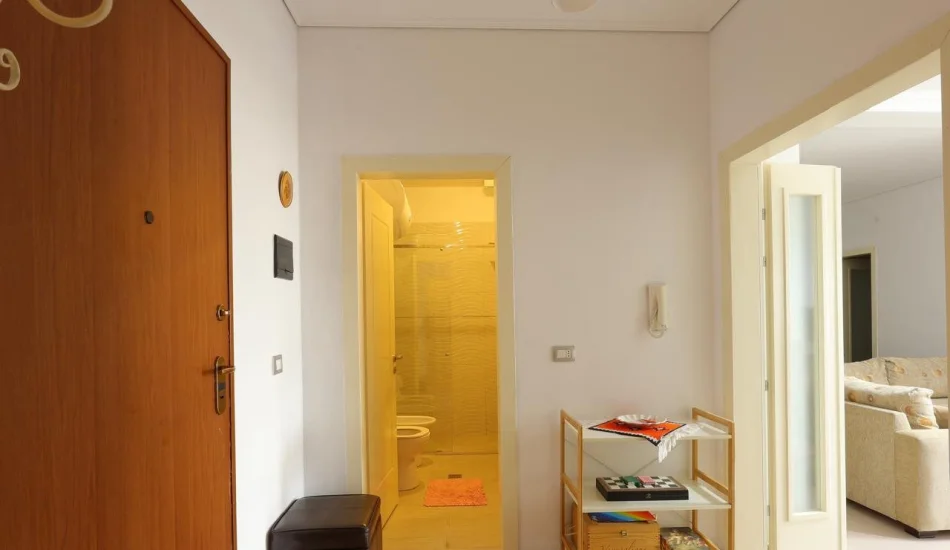 Tirane, 2+1 Apartment for Sale, 8th Floor, 118 m², €190,000 (Tregu Elektrik)