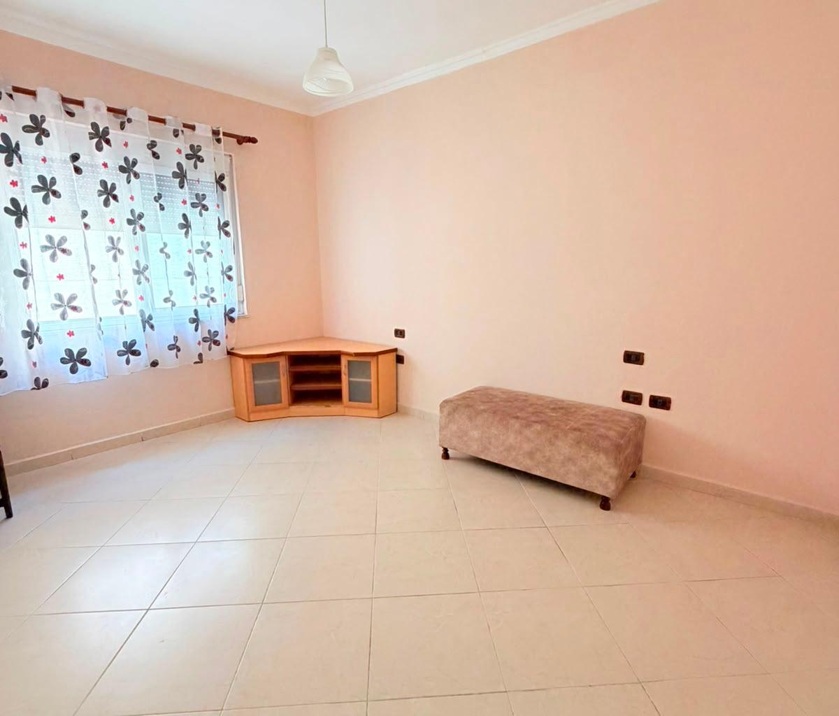 RENTAL APARTMENT 2+1 NEAR MARKET, DURRES