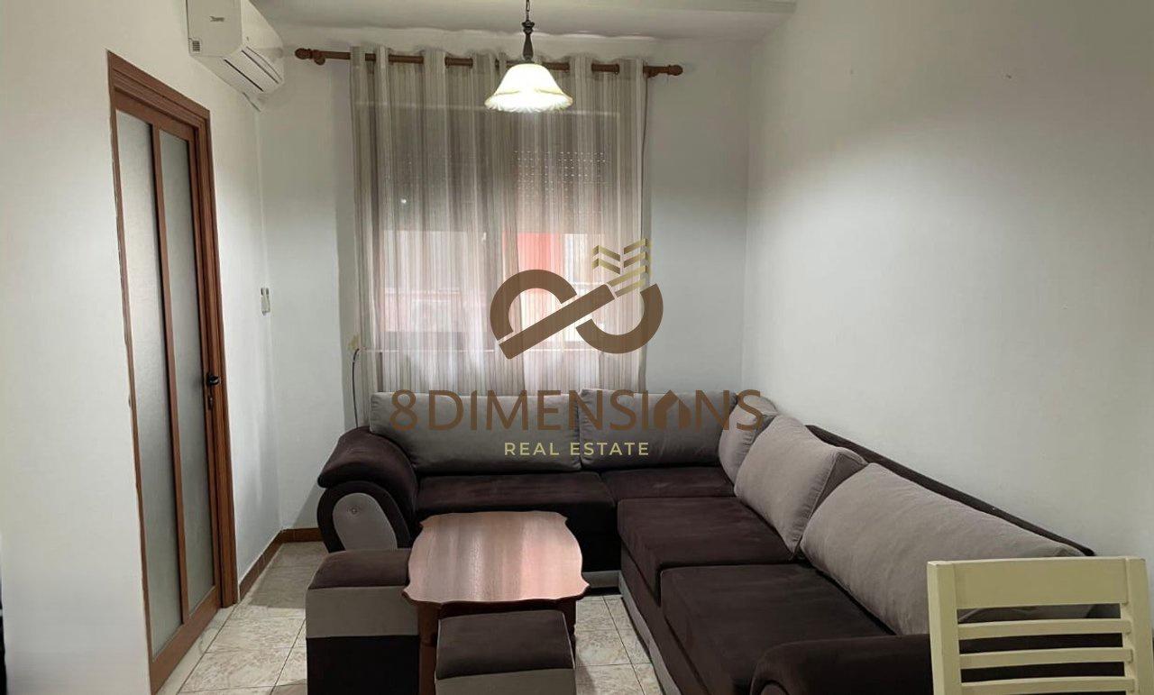 Jepet me qera Apartament 1+1 ne Myslym Shyr (D8241A-226)