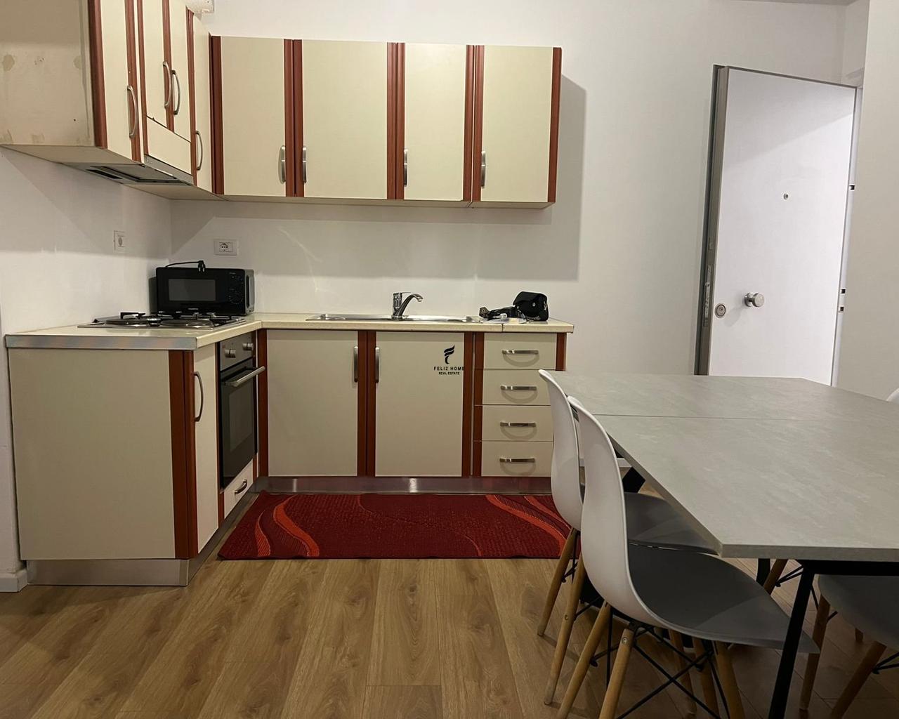 APPARTAMENTO CON UNA CAMERA RISTRUTTURATO 40.000 LEK FH-72940