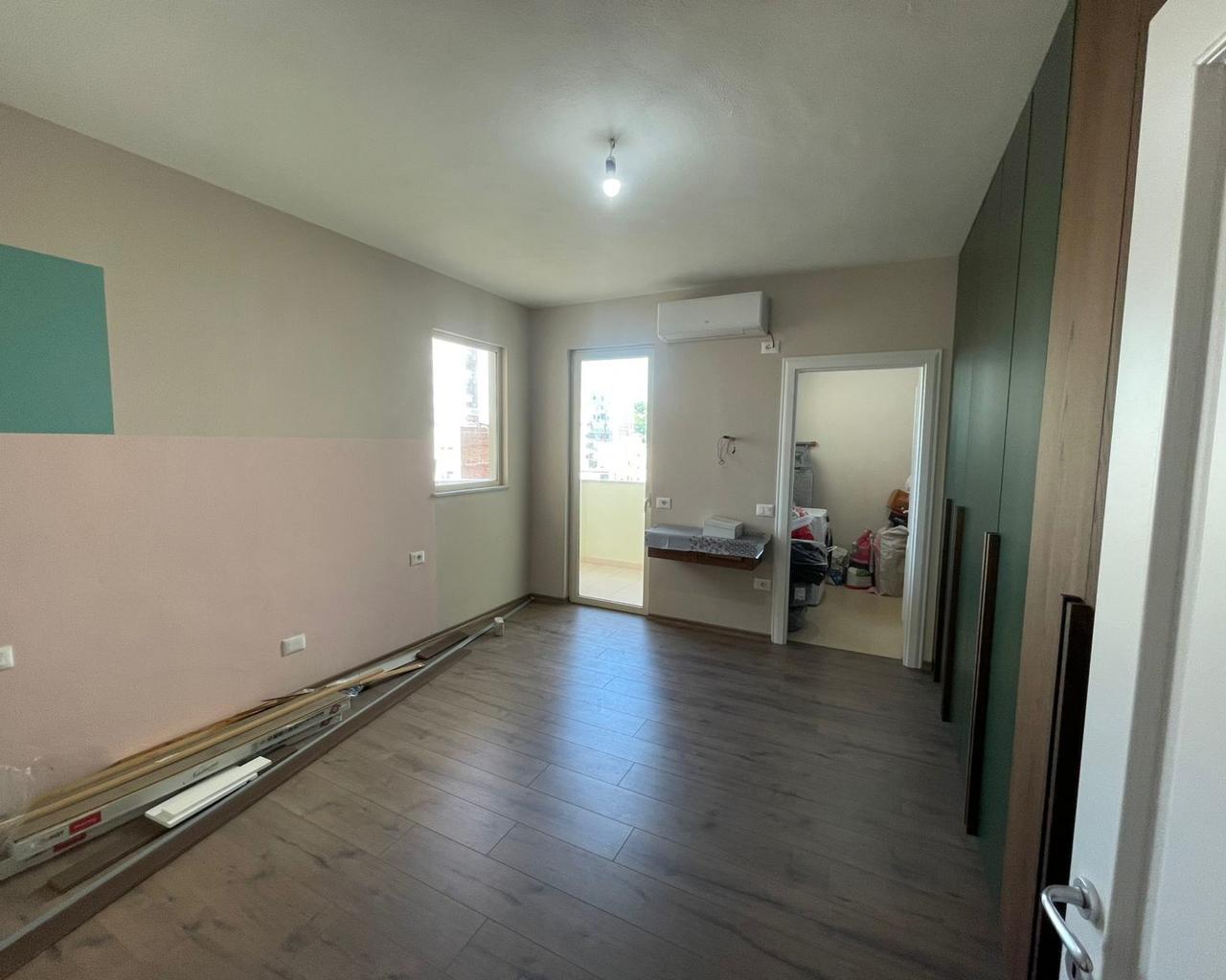 🏡 Jepet me qera një apartament super komod dhe elegant, pra
